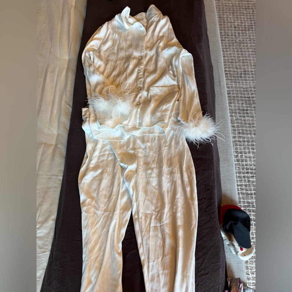 NADINE MERABI Cream Satin Set with Feather Details